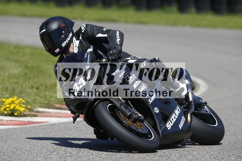 /Archiv-2024/29 12.06.2024 MOTO.CH Track Day ADR/Gruppe rot/31